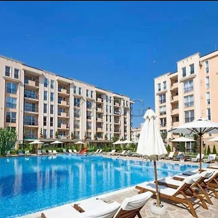 Sunny 6 Pers Avec Piscine Apartament *